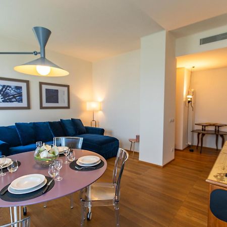Skyattic - 801 - Citylife - 1 Min Domodossola M5 Milano Esterno foto