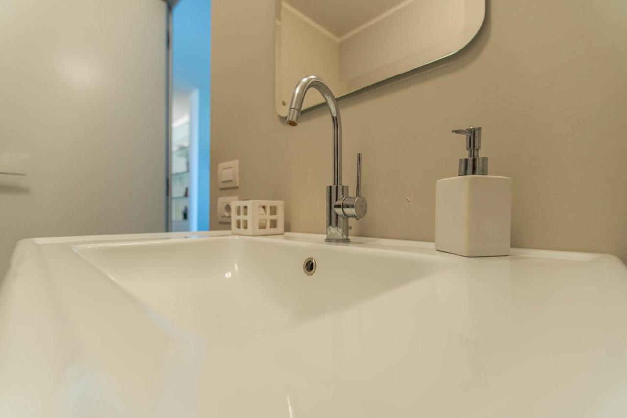 Skyattic - 801 - Citylife - 1 Min Domodossola M5 Milano Esterno foto